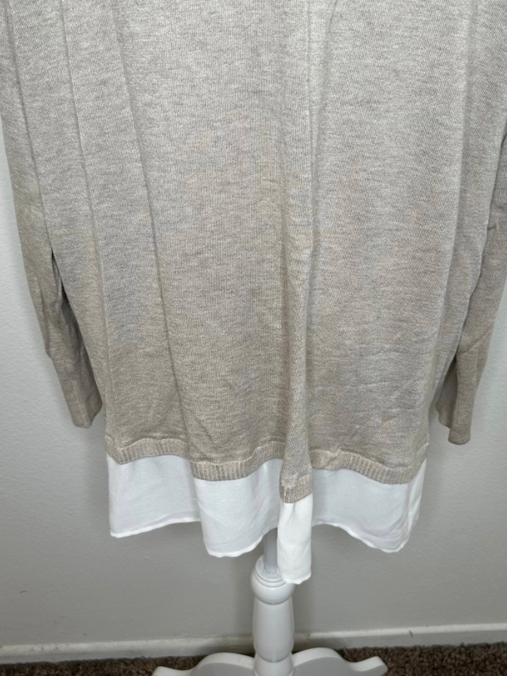 Avenue Womens Beige Floral Embroidery Round Neck Sweater Plus Size 26/28 - Picture 8 of 10